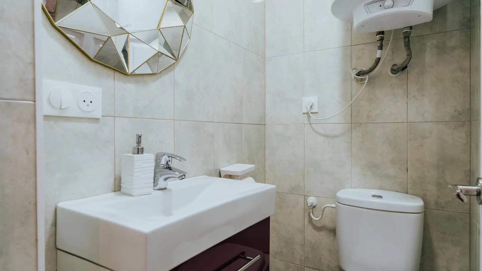 Apartment Welcs Apartamento 199 Emp Frente Al Canal Empuriabrava Spain