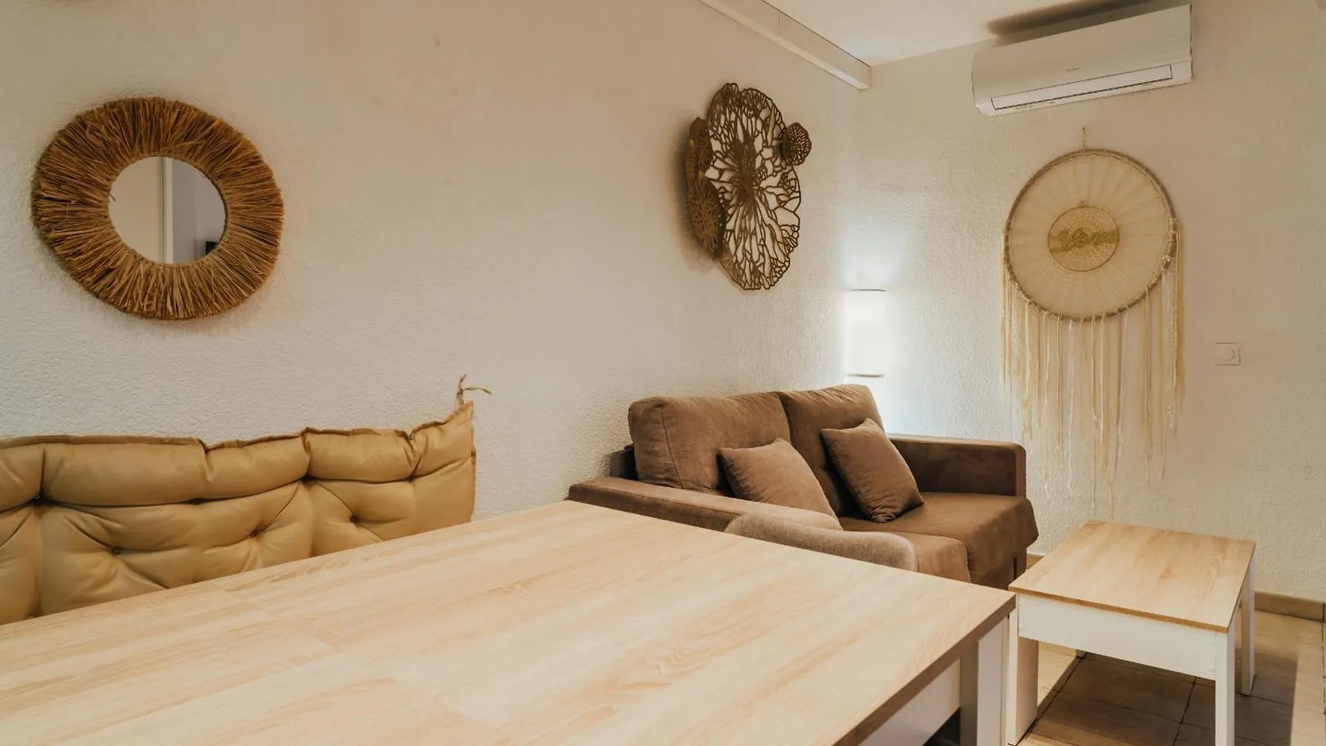 Apartment Welcs Apartamento 199 Emp Frente Al Canal Empuriabrava Spain